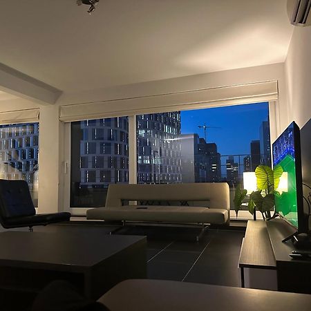 Apartment In Heart Of Brussel City With Balcony View Exterior foto