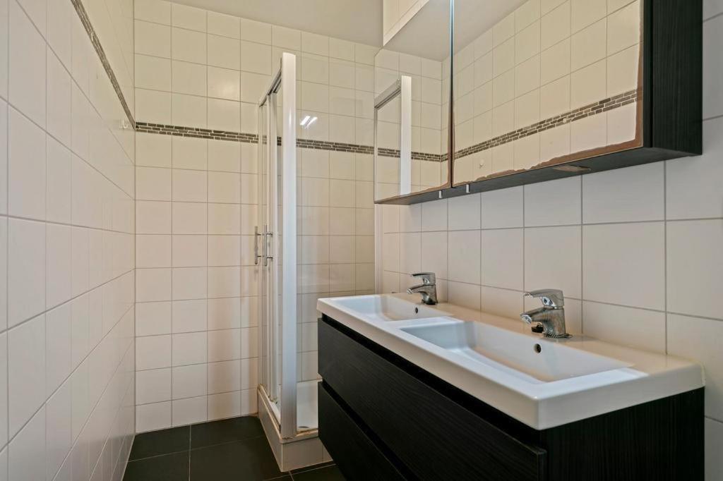 Apartment In Heart Of Brussel City With Balcony View Exterior foto